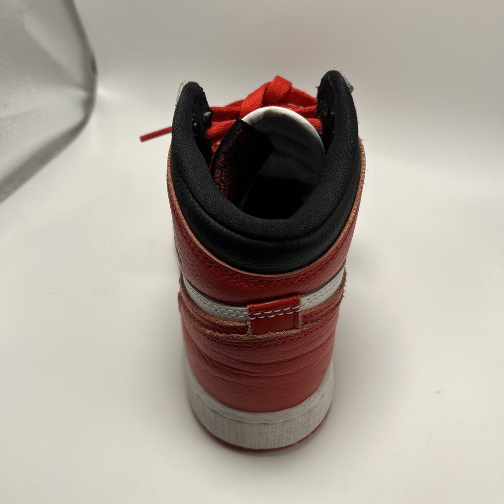 Nike Air Jordan Retro 1 Red/White Youth Size 3.5Y - Picture 16 of 16